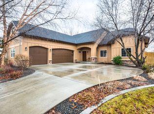2517 E Alpomado Ct, Eagle, ID 83616