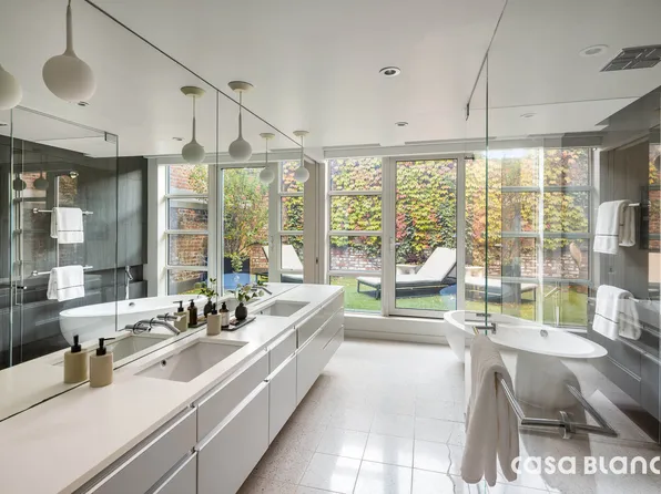 60 Collister Street image 18 of 21