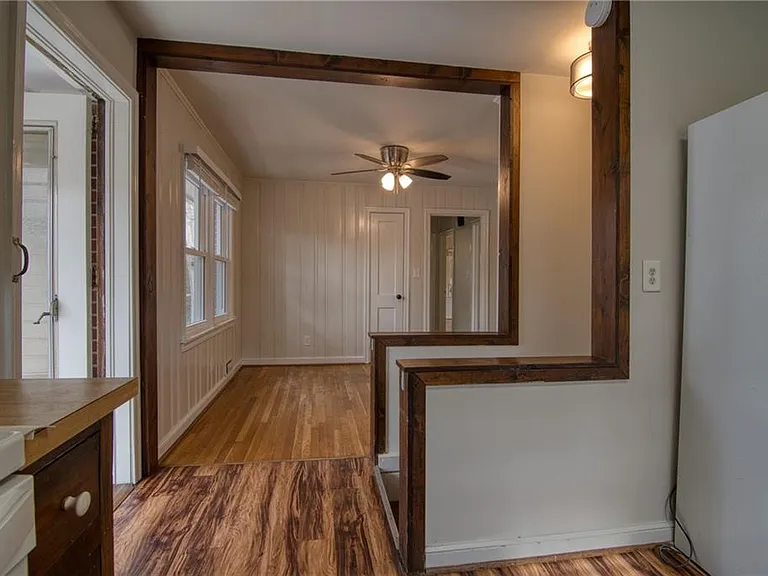 2232 Old Spring Rd SE — Photo 6