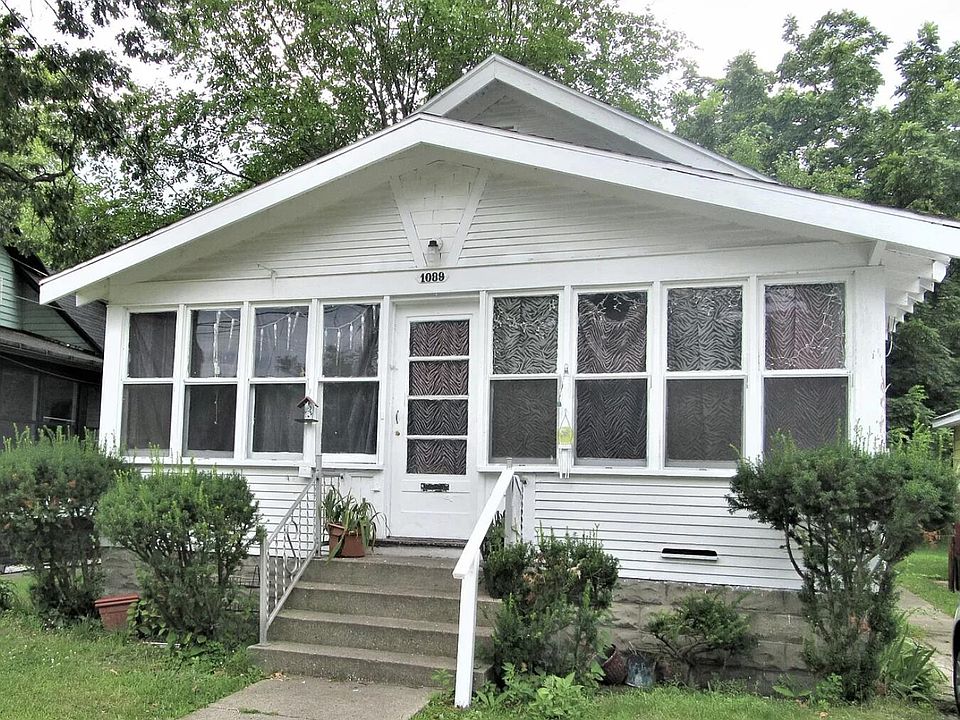 1st image of 1089 Sophia St