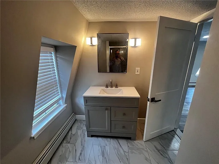 45 Kenyon St #3 — Photo 3