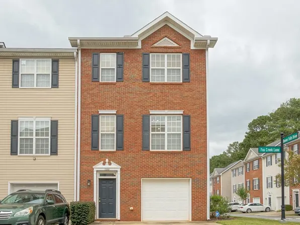 5389 Fox Creek Ln, Norcross, GA 30071