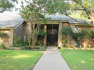 801 Findlay Dr, Arlington, TX 76012