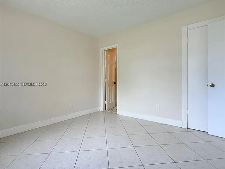 14330 SW 289th St — Photo 11