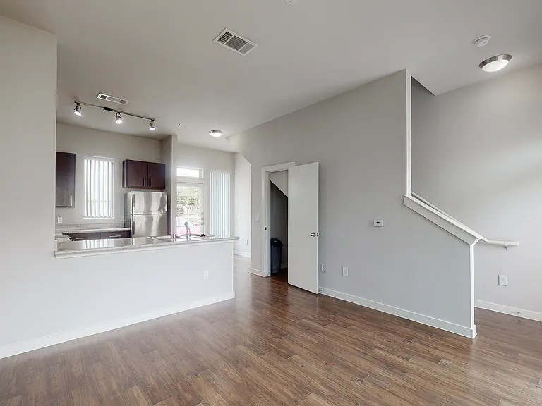 The District At Cypress Waters - Parson's Green — Photo 945