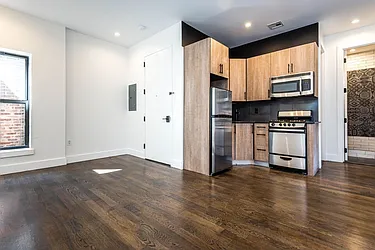 Rented by SCOUTBK.COM