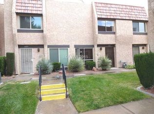 811 Pepperwood Ln, Las Vegas, NV 89107