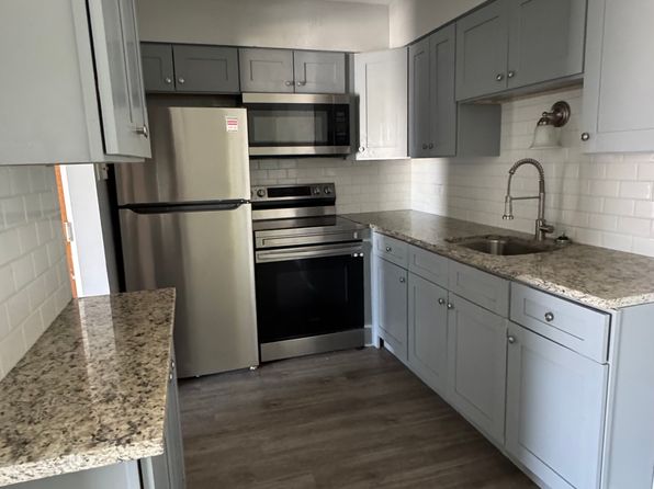 205 N Wolcott St APT 2C