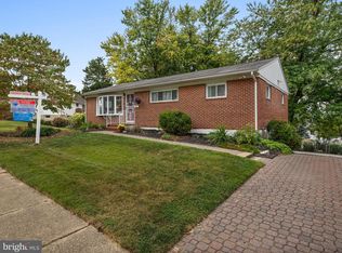 14 Hilltop Pl, Baltimore, MD 21228