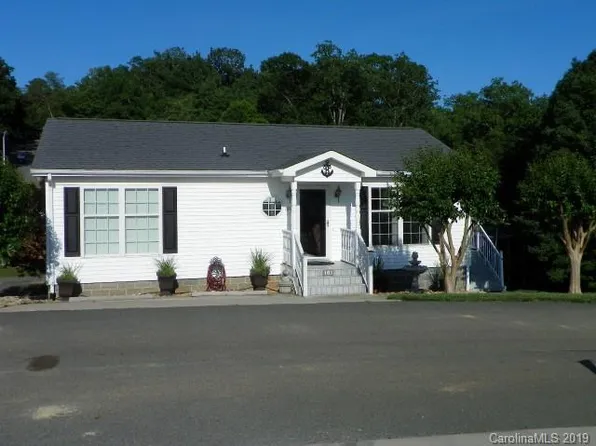 161 Badin Lake Rd, New London, NC 28127