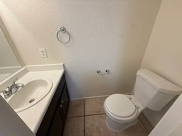 6109 Crockery St — Photo 9