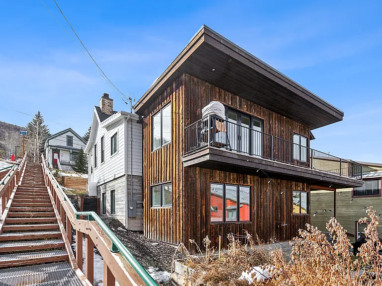 1102 Norfolk Ave — Photo 49