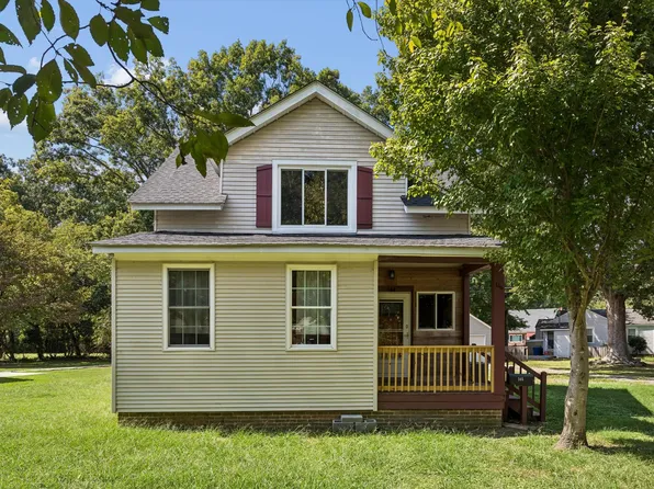 144 Nelson Dr, Newport News, VA 23601