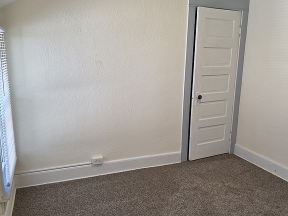 5th image of 2125 S Lemon St #F704646a0
