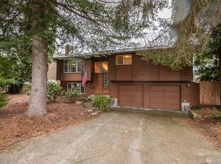 17702 69th Pl W, Edmonds, WA 98026