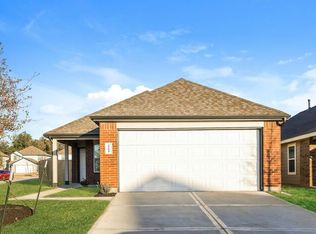 2205 Onyx Ln, Conroe, TX 77301