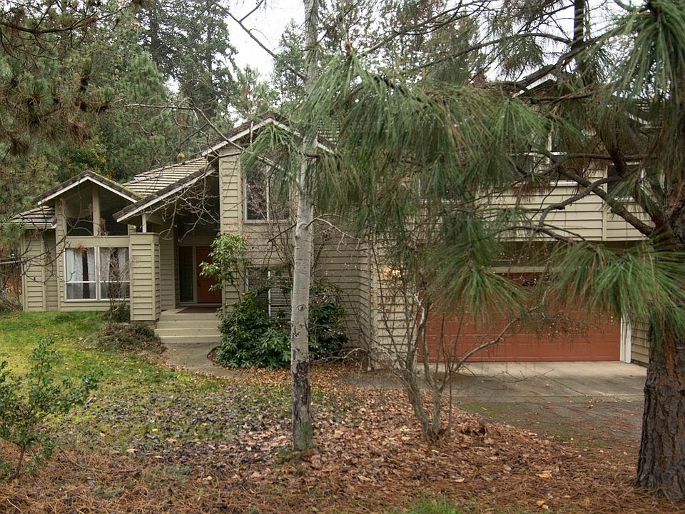1st image of 260 Wells Fargo Dr