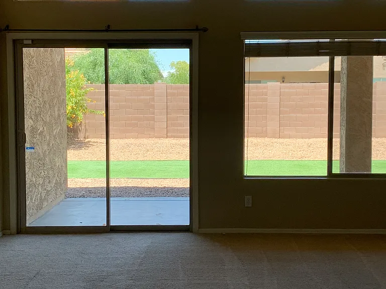 43942 W Adobe Cir — Photo 13