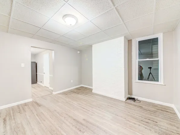 22 - 52 Ruth, 52 Ruth St #3, Pittsburgh, PA 15211