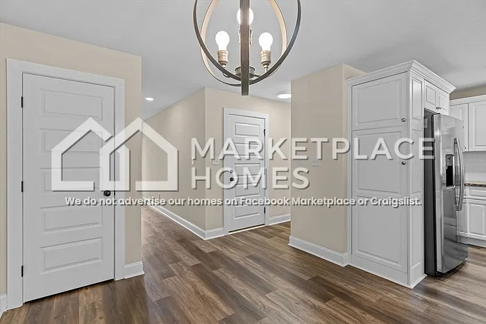 704 Chatsworth Way — Photo 11
