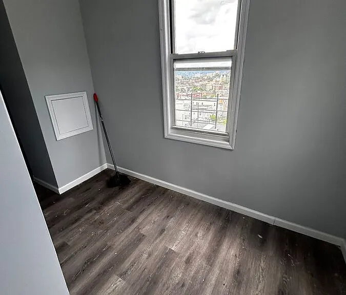 146 Beech St — Photo 7