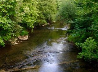 N River Rd, Crossville, TN 38572