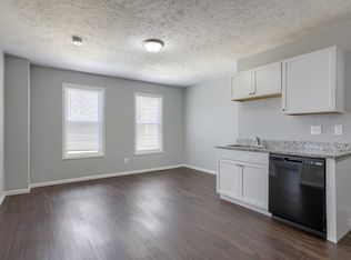 2233 S 20th St, Omaha, NE 68108