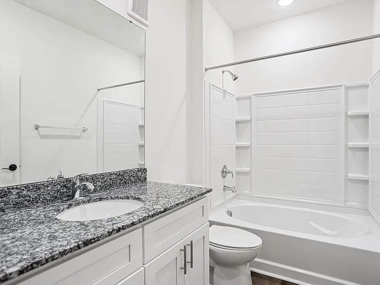Washington Terrace Apartments — Photo 26