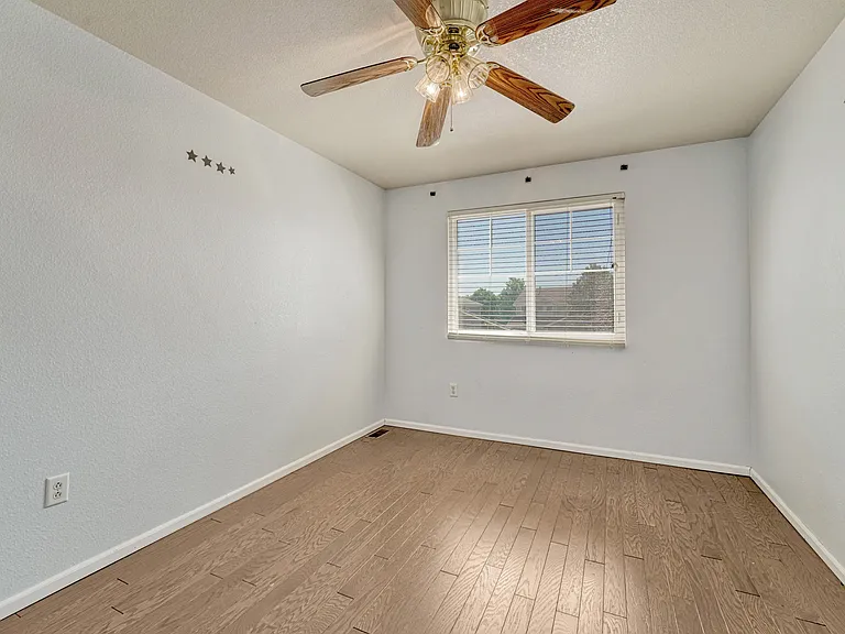 2613 S Killarney Ct — Photo 28
