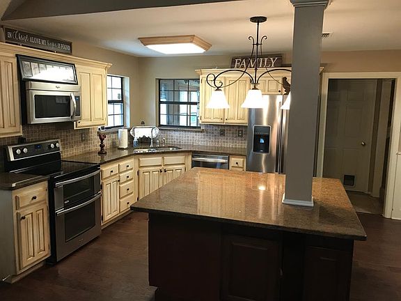 5th image of 1092 Palm Ct