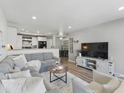 363 Newport Ave UNIT 102, Long Beach, CA, 90814