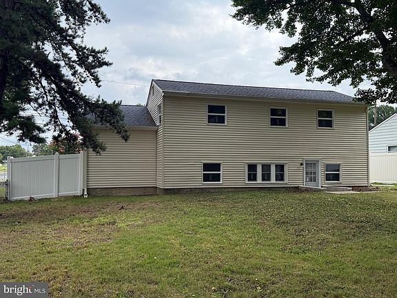 4th image of 293 Somerset Rd
