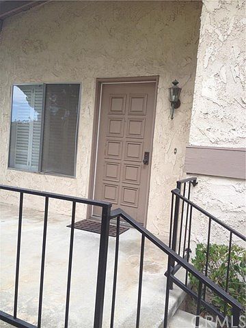 2nd image of 28207 Ridgefern Ct #78