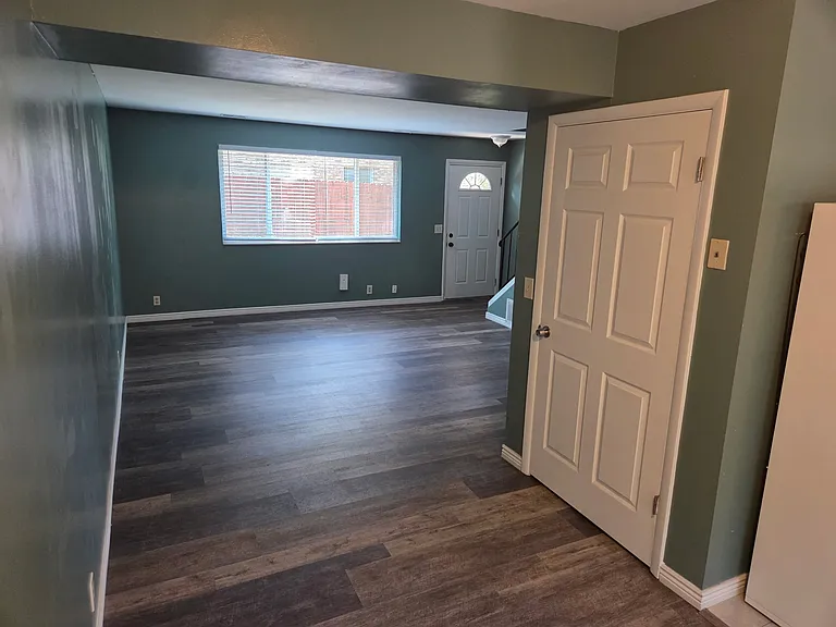 979 S Lake St #2 — Photo 4