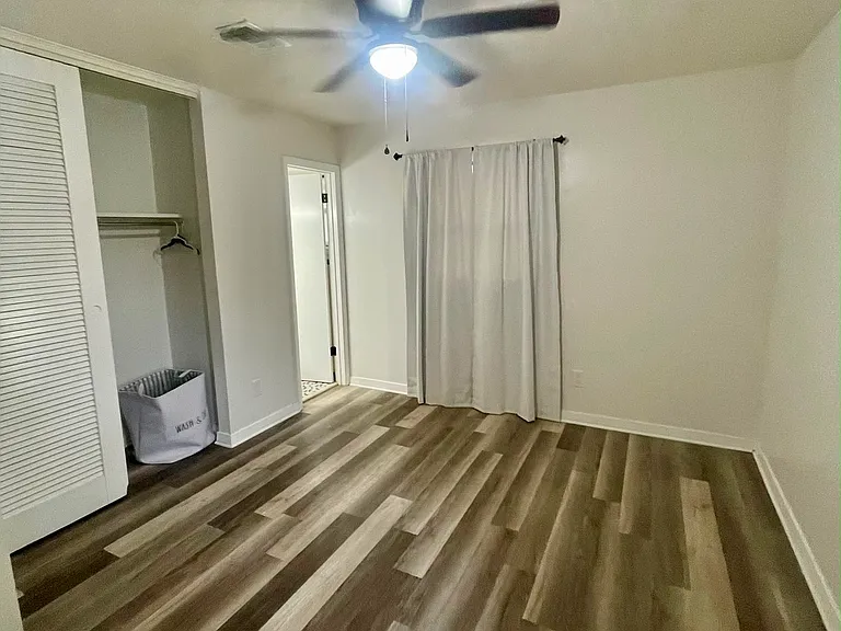 370 Coral Dr SW — Photo 5