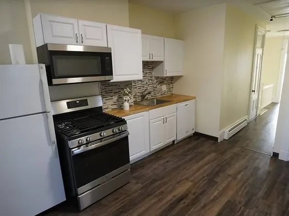 69 Holworthy St, Cambridge, MA 02138