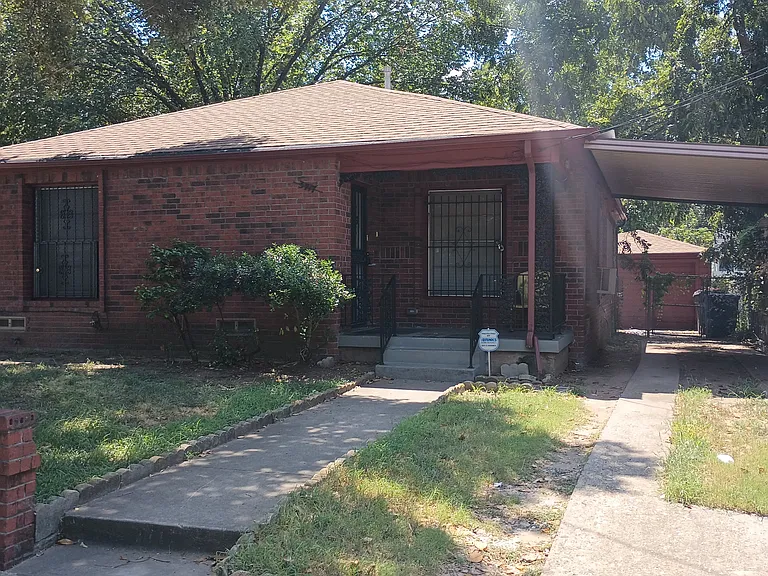 3717 Myrtle St — Photo 1