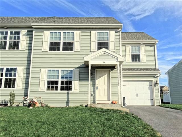 1st image of 54 Silver Maple Cir