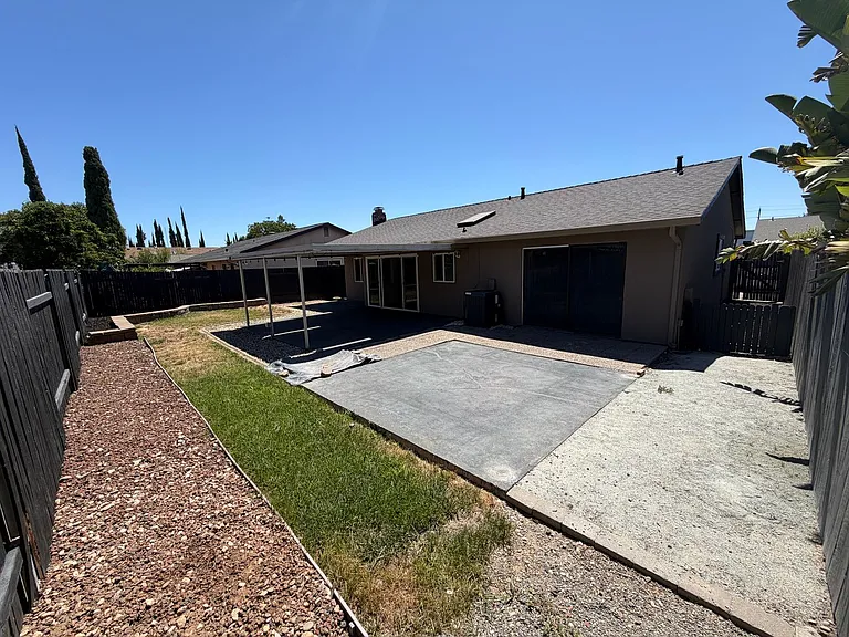 9663 Elmira Cir — Photo 31