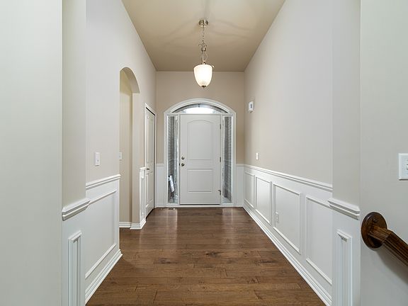 5th image of 49451 Langford Dr