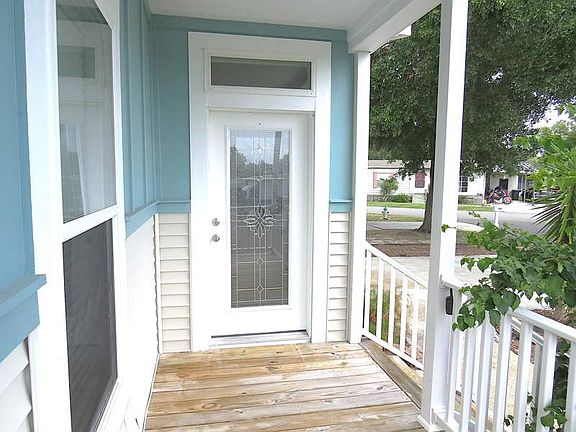 4th image of 932 Sabal Palm Dr #324