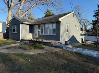 107 Dayton Ave, Toms River, NJ