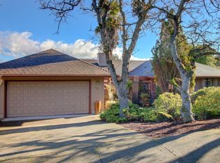 1051 Tamara Cir, Medford, OR 97504