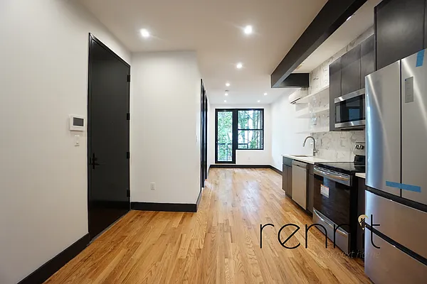 Rented by Rennit Inc. | media 19