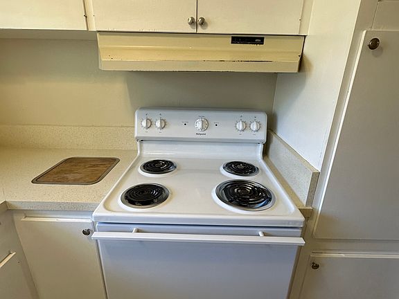 4th image of 370 W Olive Ave APT 7
