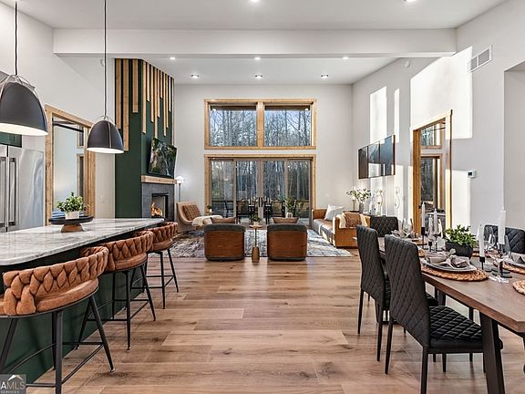 4th image of 122 Cohutta Overlook