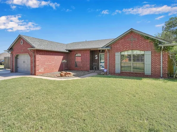 160 Blue Ridge Dr, Elk City, OK 73644