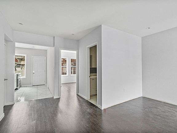 3rd image of 3426 Boller Ave #B
