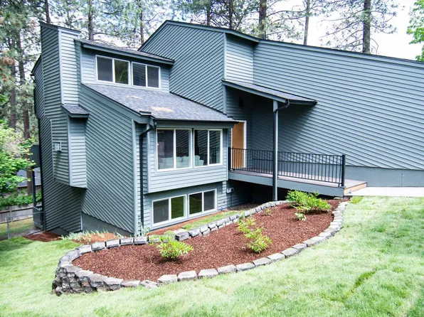 9521 N Loganberry Ct, Spokane, WA 99208