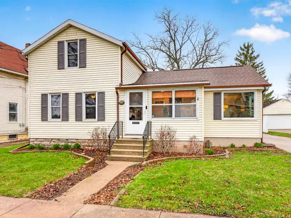 348 1st St, Menasha, WI 54952